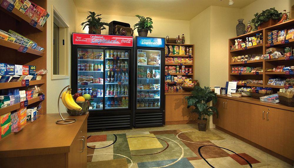แคนเดิ้ลวูด สวีท แคละมะซู Hotel คาลาเมซู ร้านอาหาร รูปภาพ
